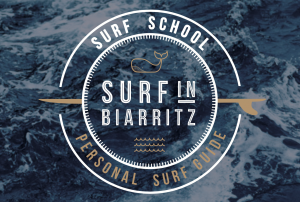 Le logo de l'école de surf de biarritz fond océan