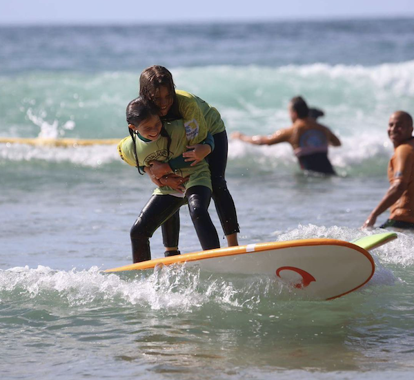 Ecole de surf Biarritz | Se faire des amis